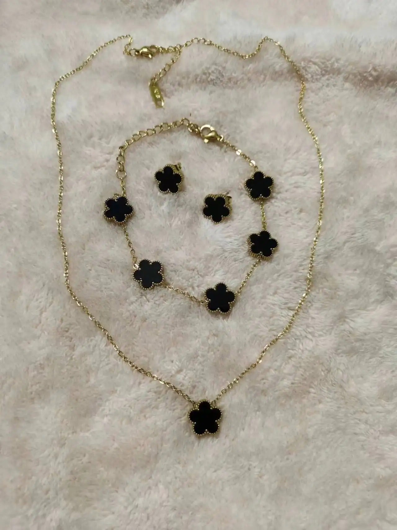 Clover Leaf Bracelet